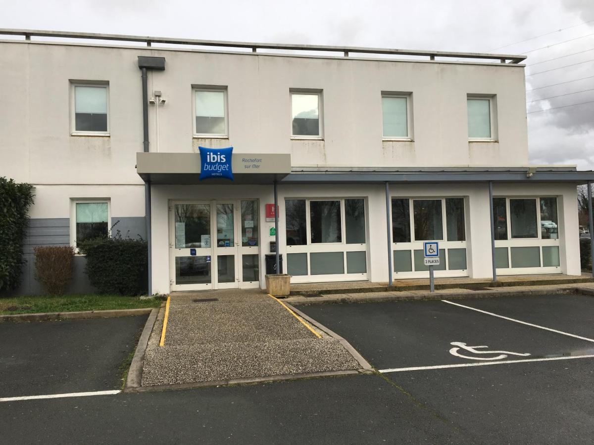 Ibis Budget Rochefort Bagian luar foto