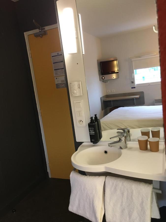 Ibis Budget Rochefort Bagian luar foto